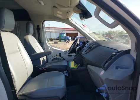 2018 Ford Transit-250 из США, поврежденный, VIN 1FTYR2ZM5JKB03155